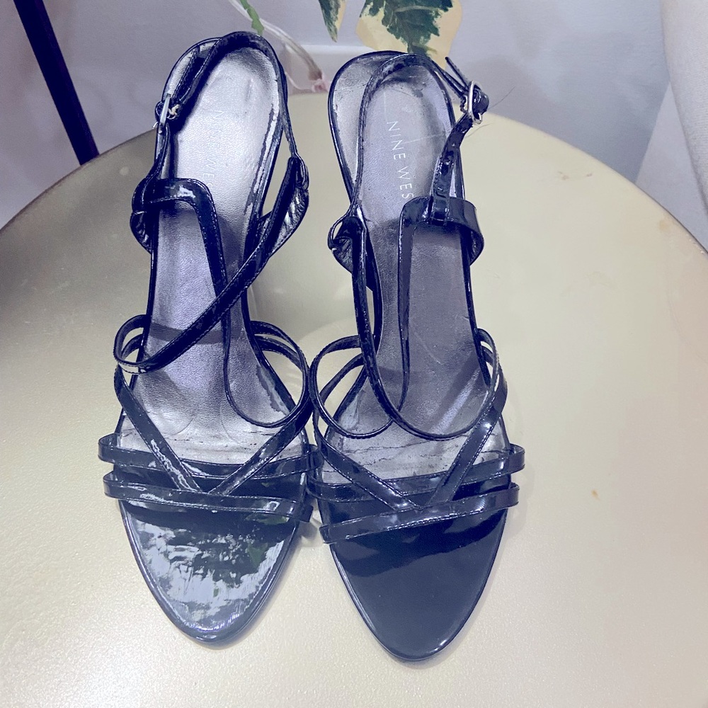 Nine West Pump barely Worn